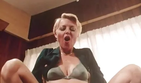 أريد الأحد سكس عربي لحس