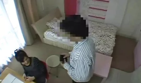 دعونا نحاول لأن صوركس عربي أديسون رمادي بيكيني للعب في فلاش